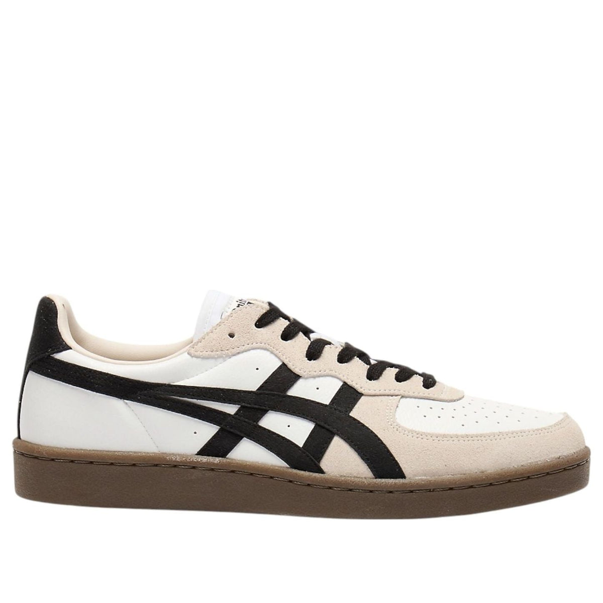 Onitsuka Tiger GSM White Black Beige Toe, zijaanzicht toont witte neus, beige middenvoet en diagonale zwarte X-stiksels
