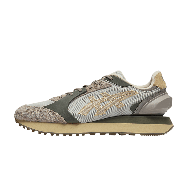 Onitsuka Tiger Moage CO Oyster Grey Feather Grey, zijaanzicht met suède en mesh upper in grijs en beige, dikkere zool