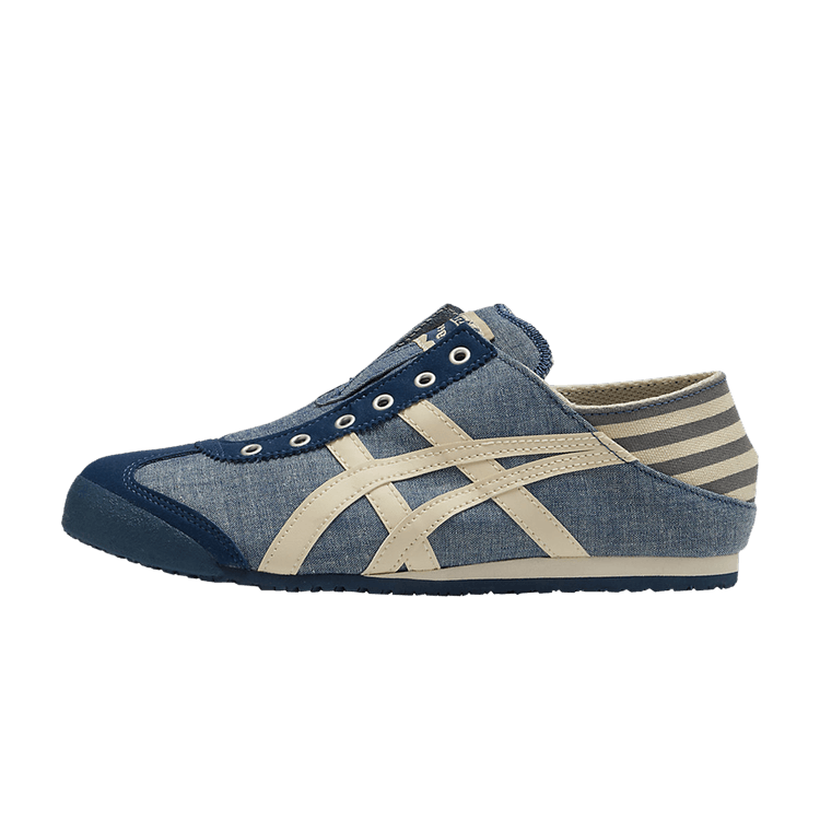 Onitsuka Tiger Mexico 66 Paraty, zijaanzicht met blauwe chambray stof, crème strepen en donkerblauwe neus