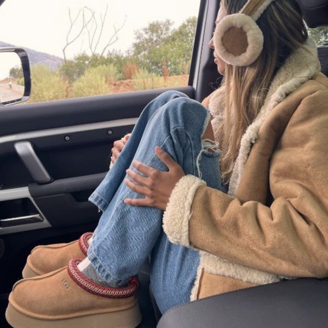 UGGS TAZZ SLIPPER CHESTNUT