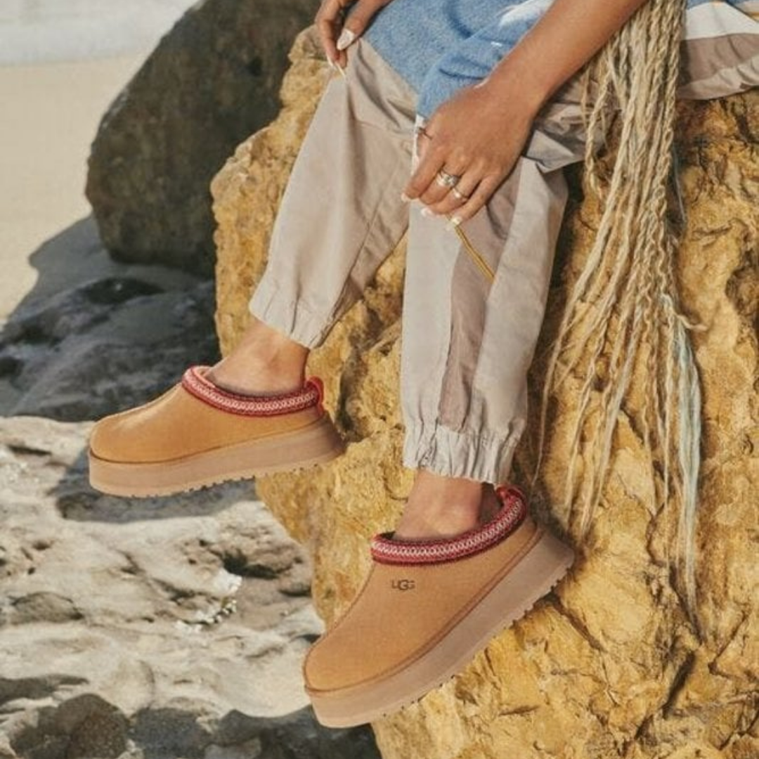 UGGS TAZZ SLIPPER CHESTNUT