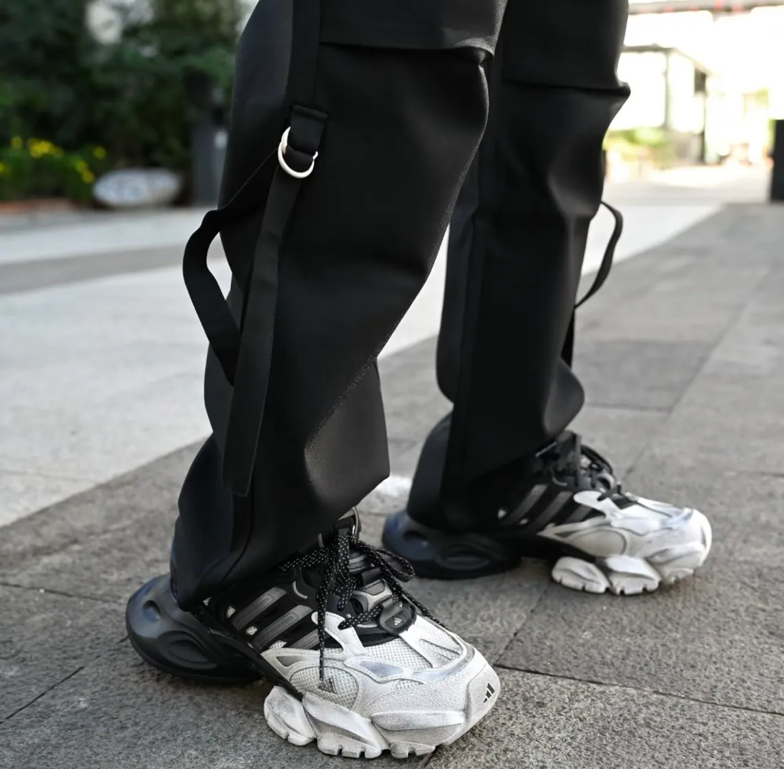 adidas XLG Runner Deluxe White Black