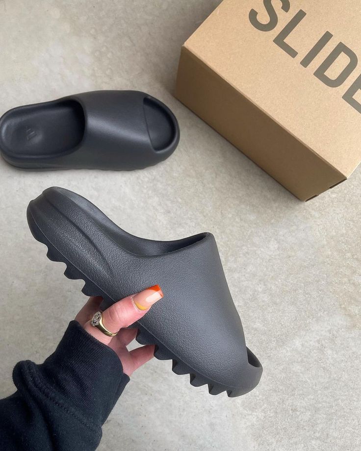 Adidas Yeezy Slide Onyx