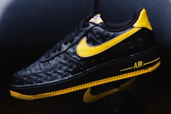 Nike Air Force 1 Low Kobe Bryant Lakers Away (Numbered Edition of 8000)
