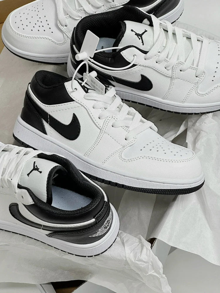 Air Jordan 1 Low White Black