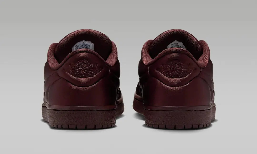 Jordan 1 Low Method of Make Satin Earth