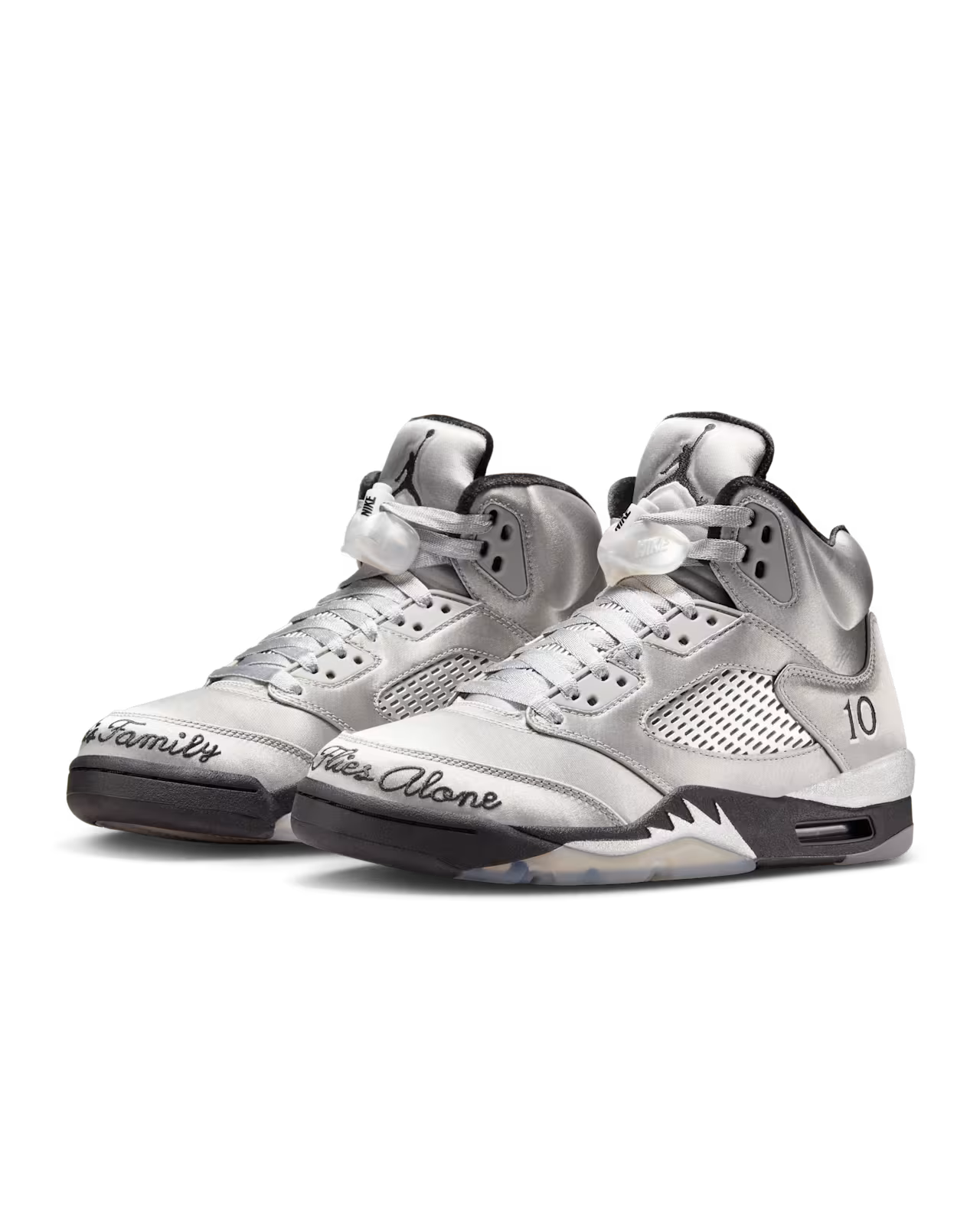 Jordan 5 Retro Wings (2025)