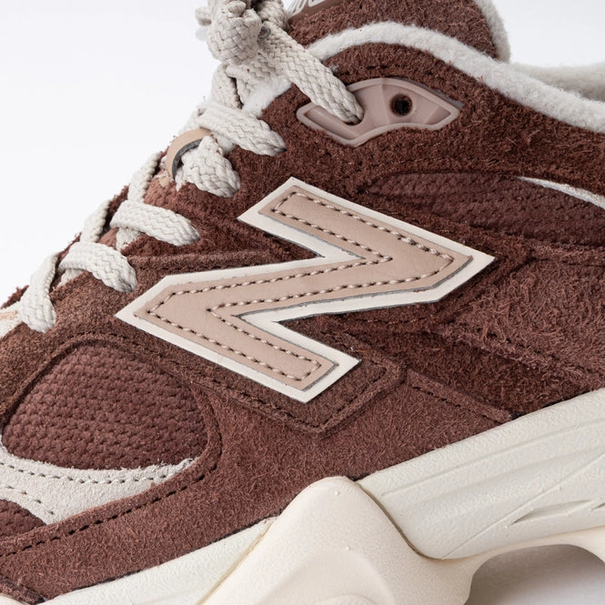 New Balance 9060 Rich Oak
