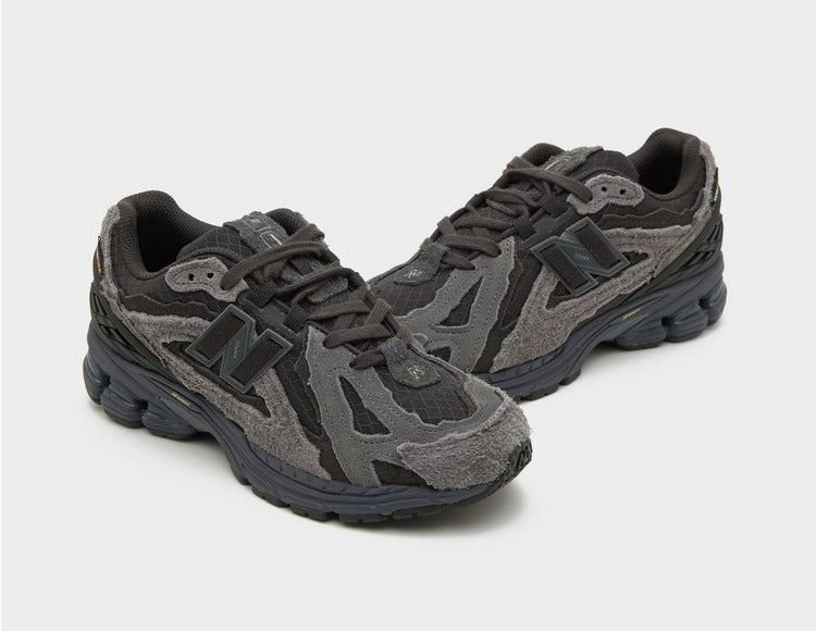 New Balance 1906D size? Exclusive Protection Pack Black Grey