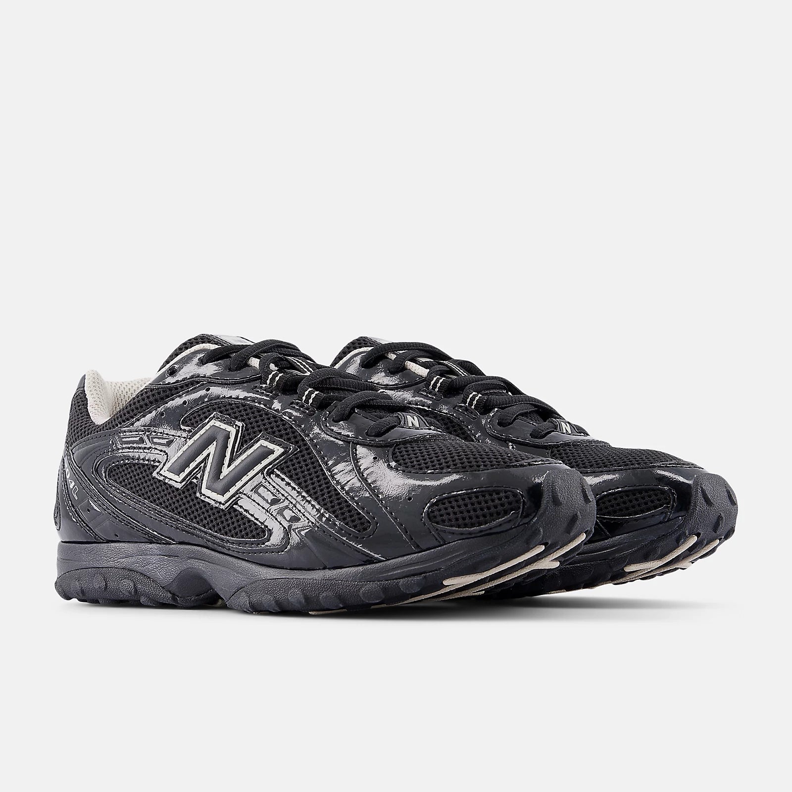 New Balance 204L Black Timberwolf