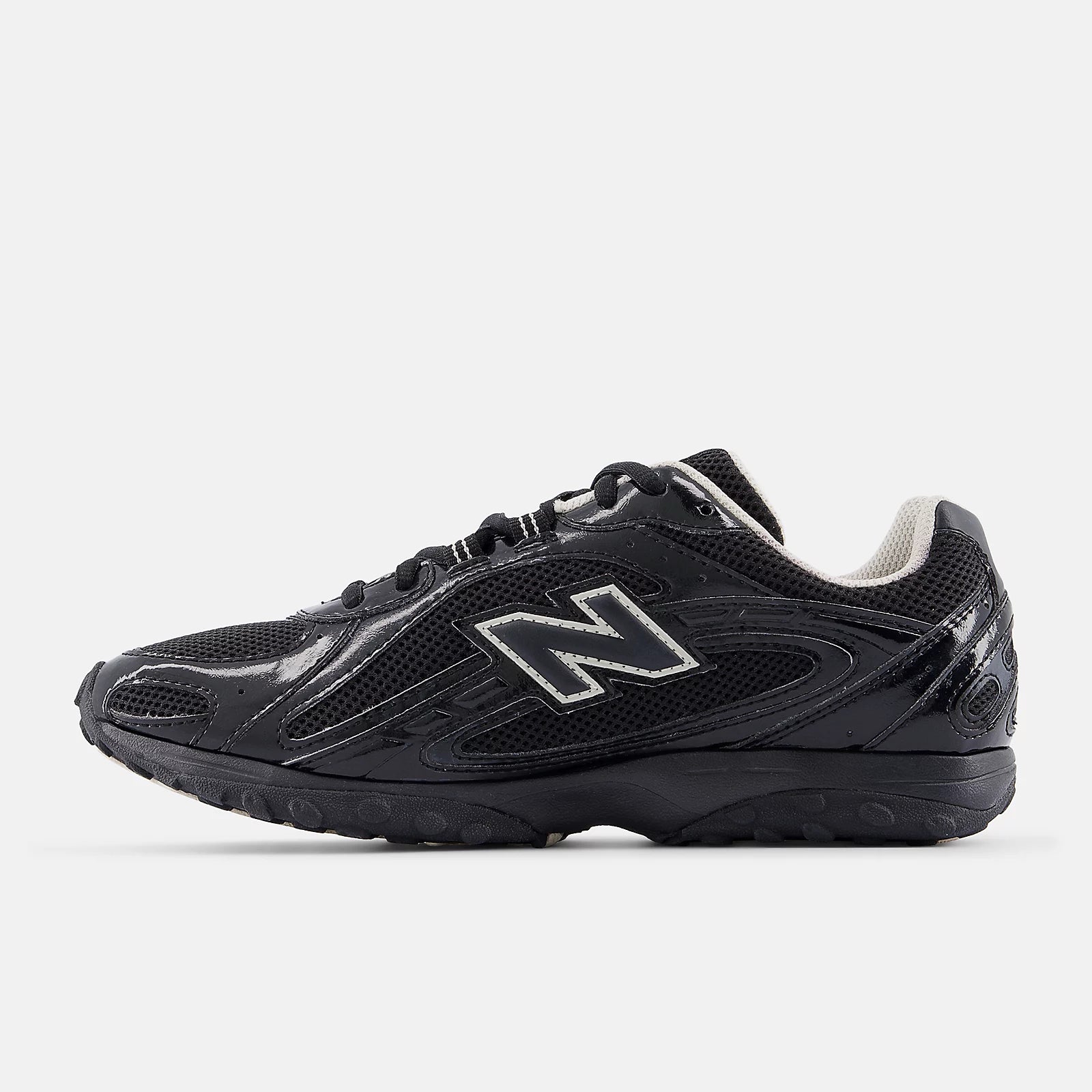 New Balance 204L Black Timberwolf