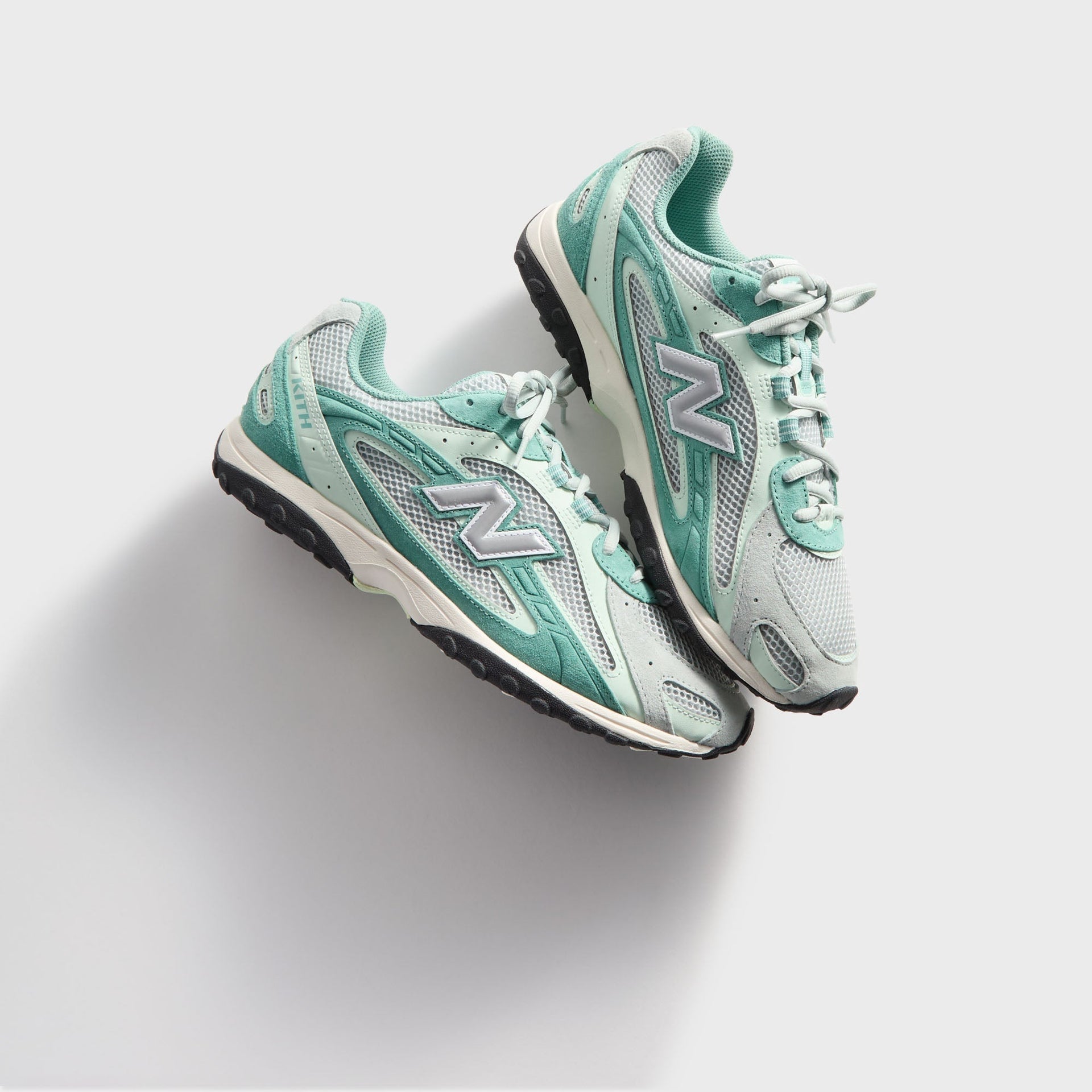 New Balance 204L Kith Green Silver
