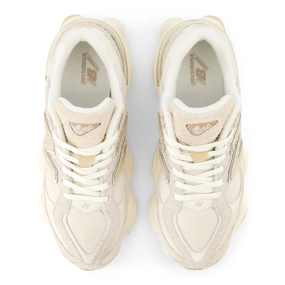 New Balance 9060
Bisque Sea Salt
