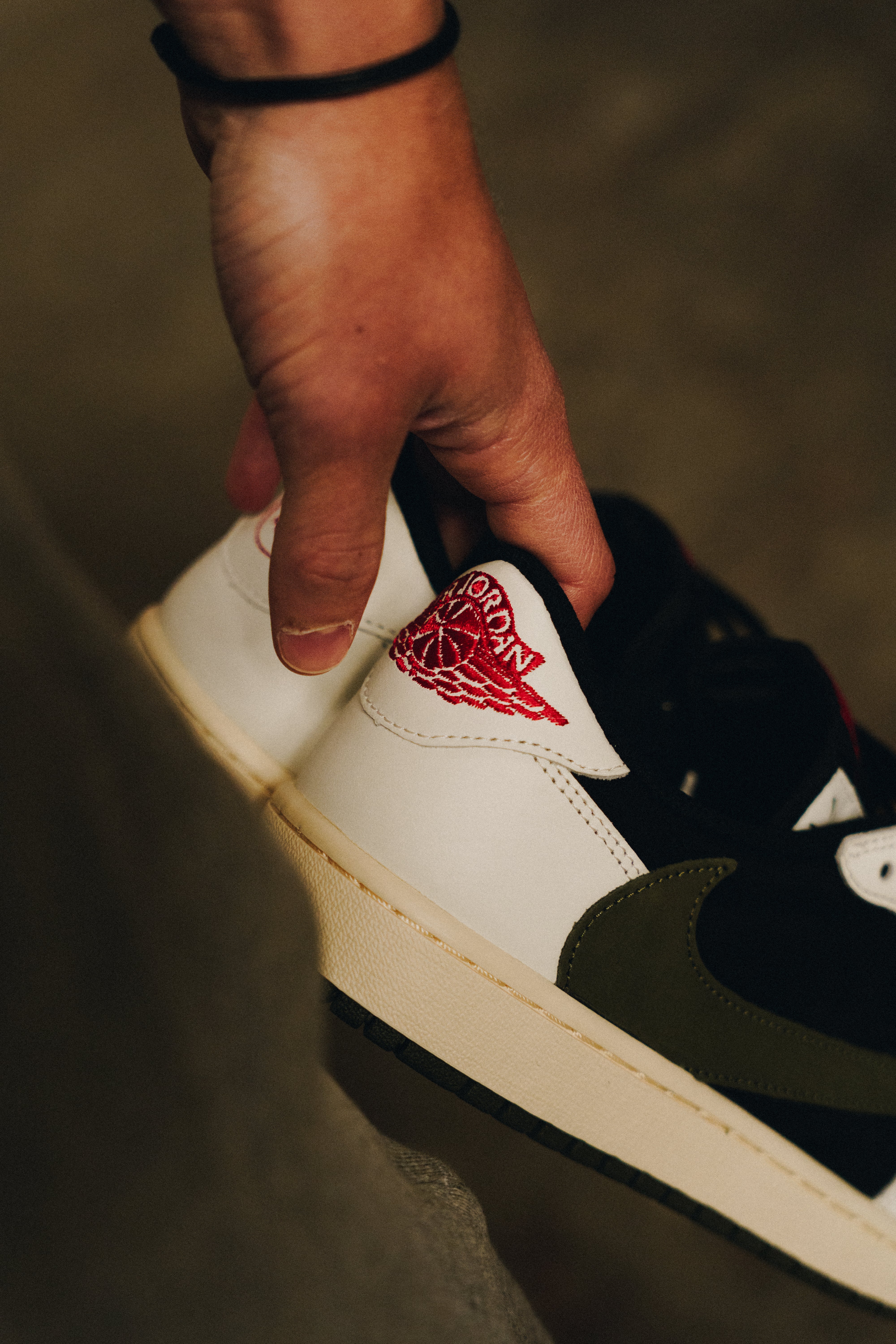 Nike Air Jordan 1 Low Travis Scott Olive