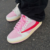 Nike Air Jordan 1 Retro Low OG SP Travis Scott Sail Tropical Pink