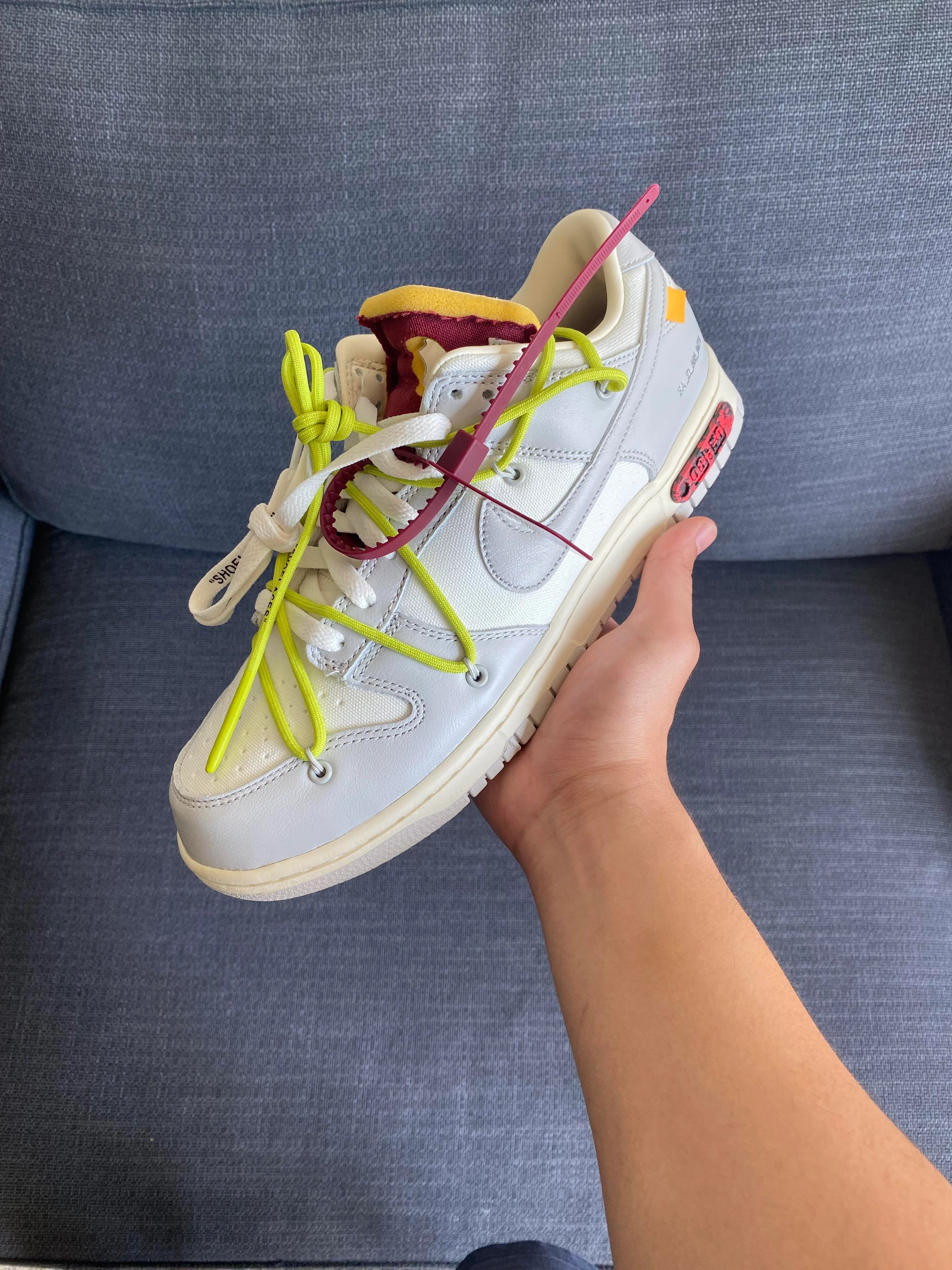 Nike Dunk Low Off-White Lot 8
