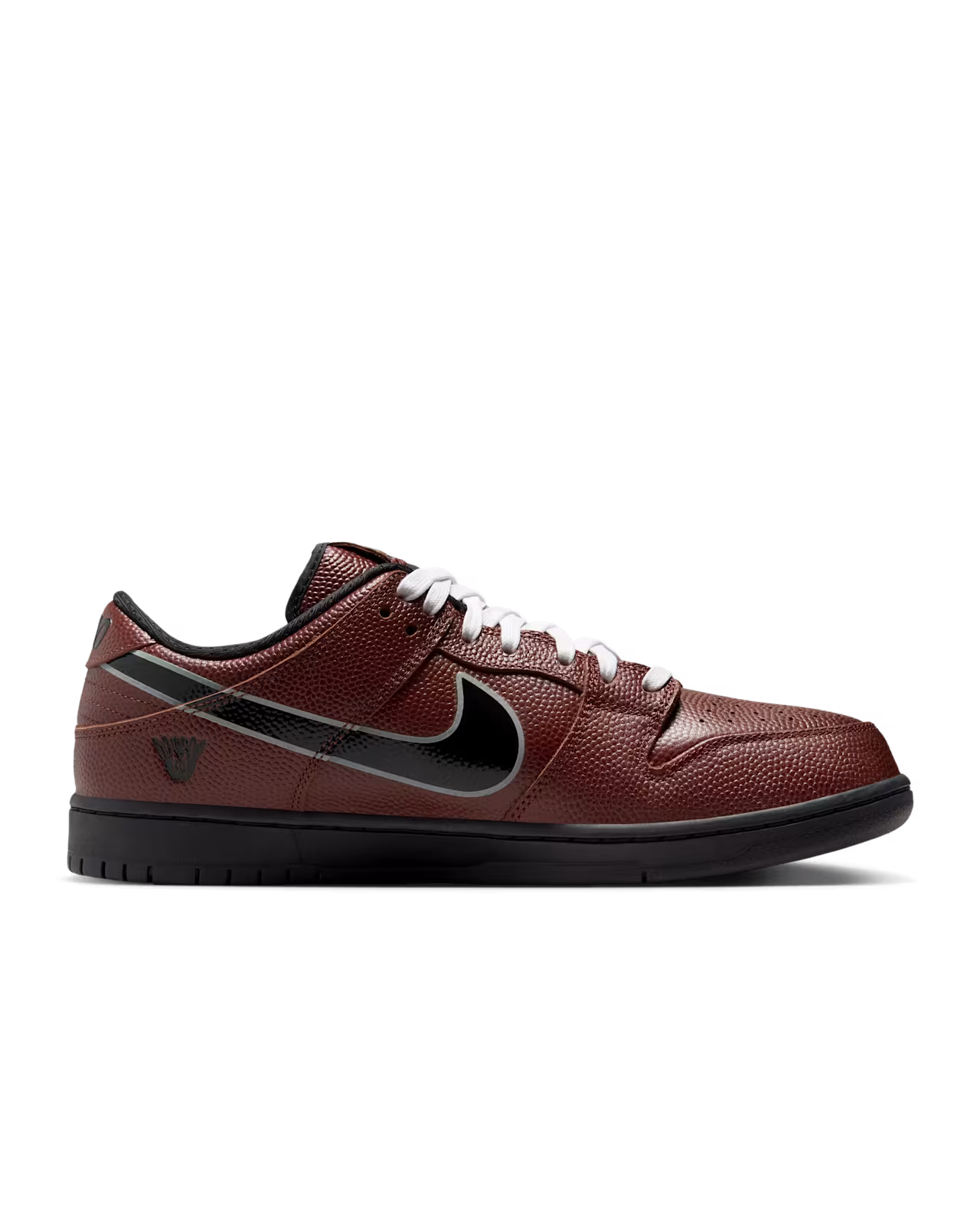 Nike SB Dunk Low Limosine Skateboards