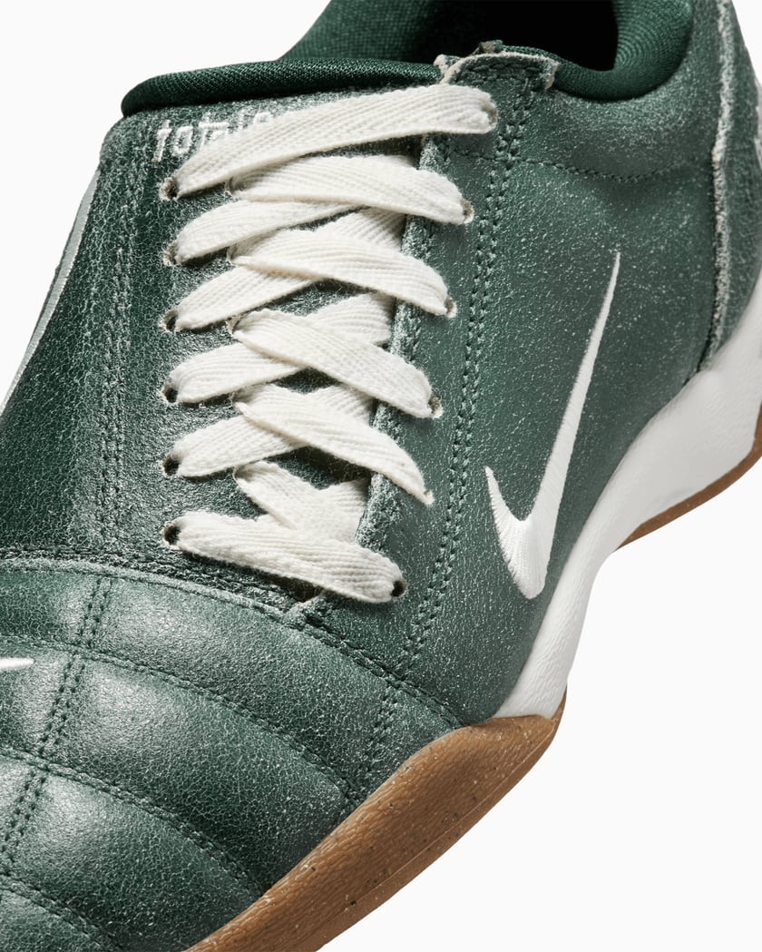 Nike Total 90 3 SP Fir Sail