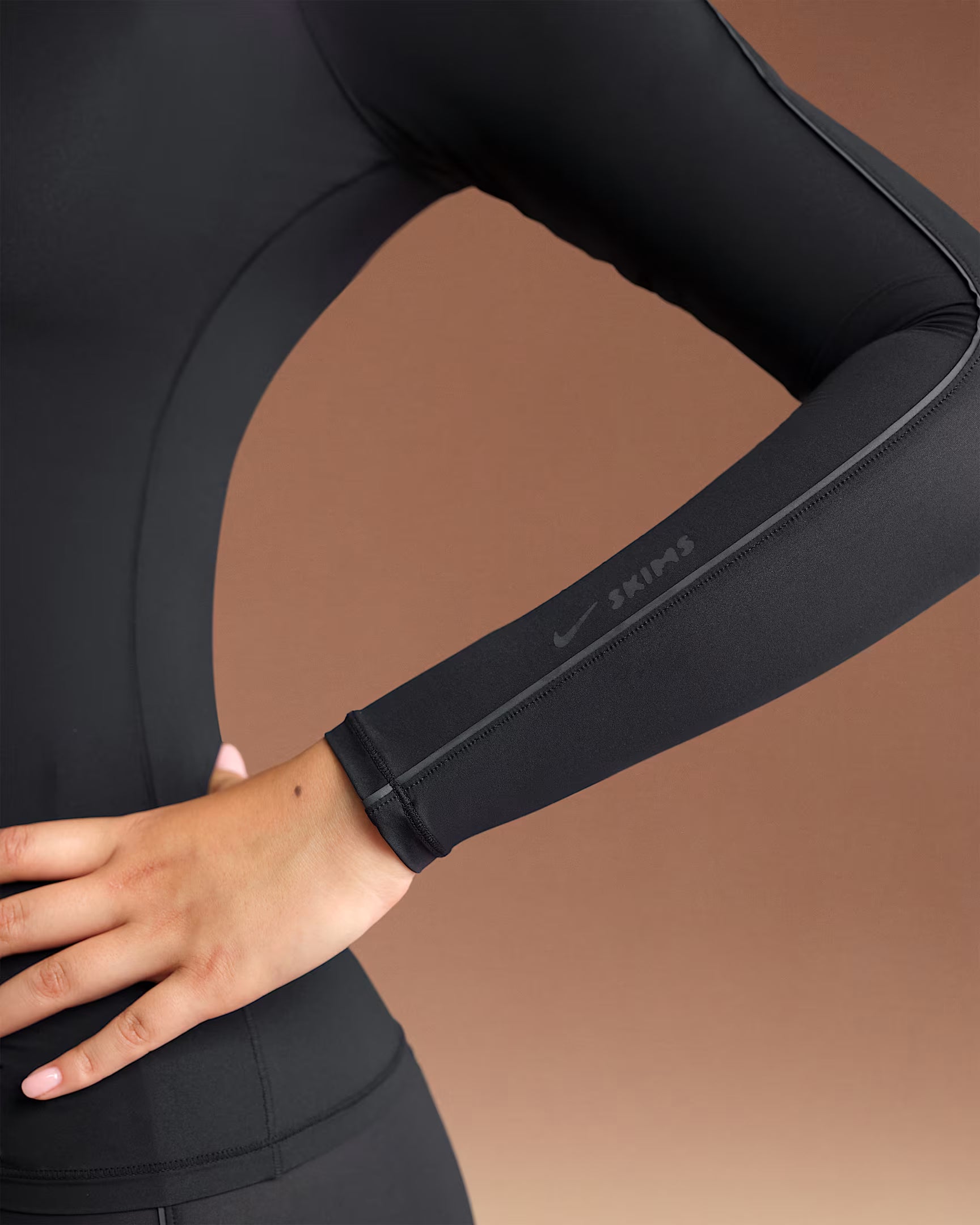 Nike x SKIMS Women's Weightless Layers Zip Up Hoodie Obsidian