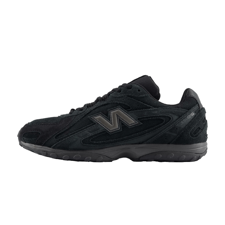 New Balance 204L Triple Black