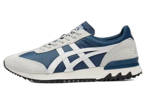 Onitsuka Tiger California 78 EX Grand Shark White, zijaanzicht met wit suède, donkerblauwe nylon en witte stiksels