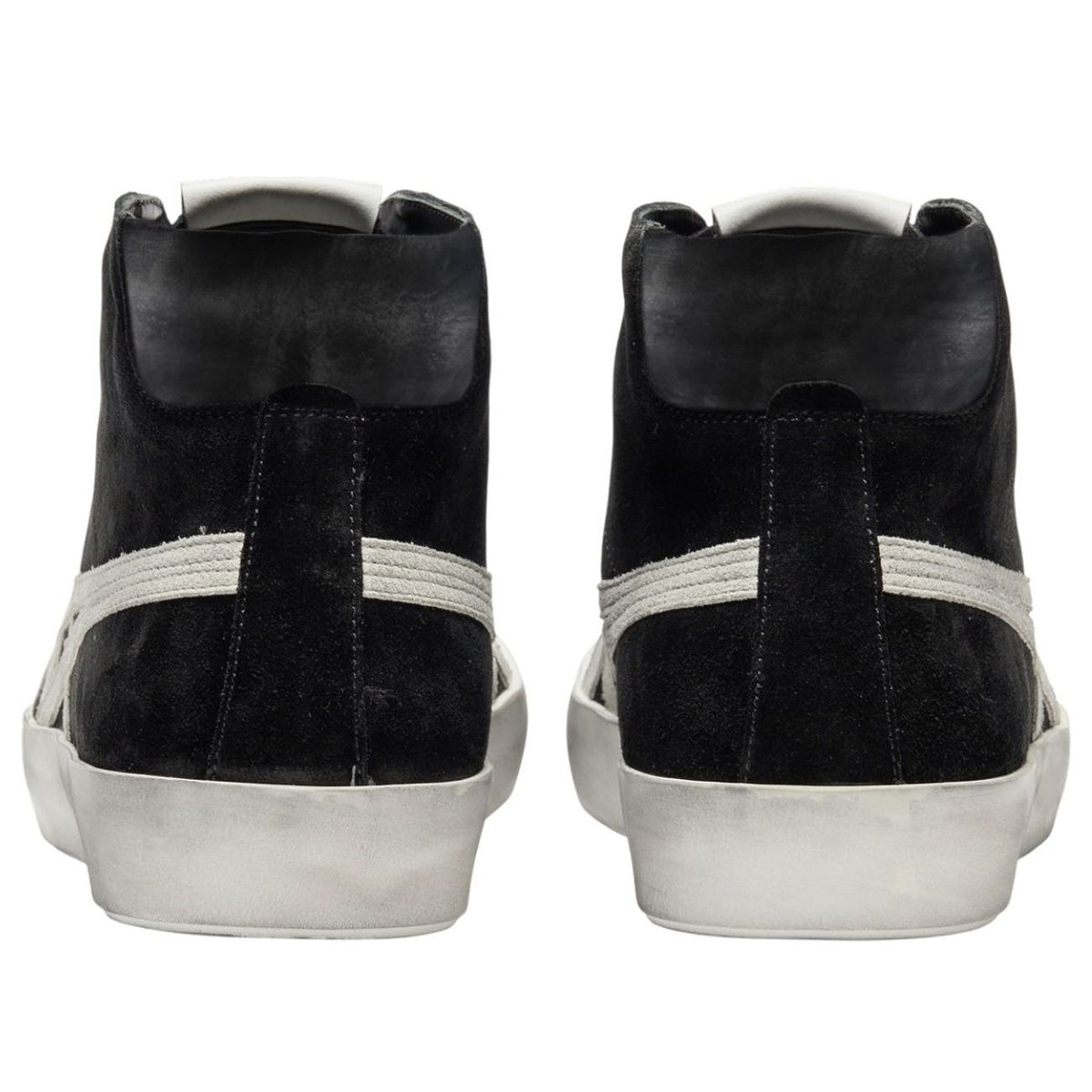 Onitsuka Tiger Fabre MT Italian Made Black White, achteraanzicht paar met zichtbare hielcounter