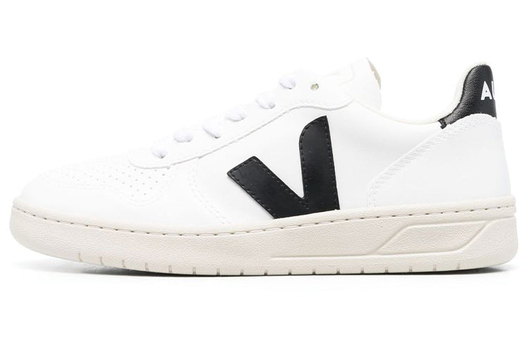 Veja V-10 White Black