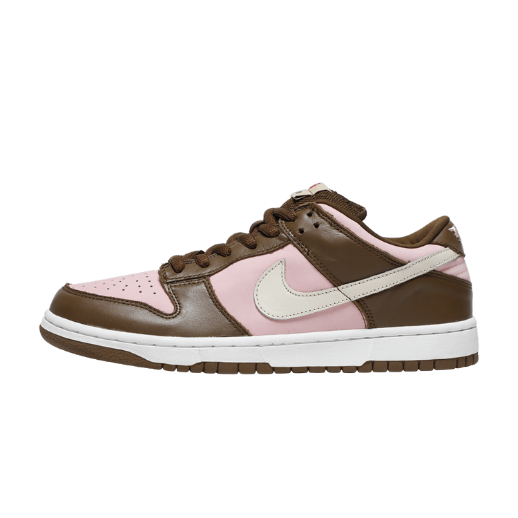 Nike SB Dunk Low Stussy Cherry