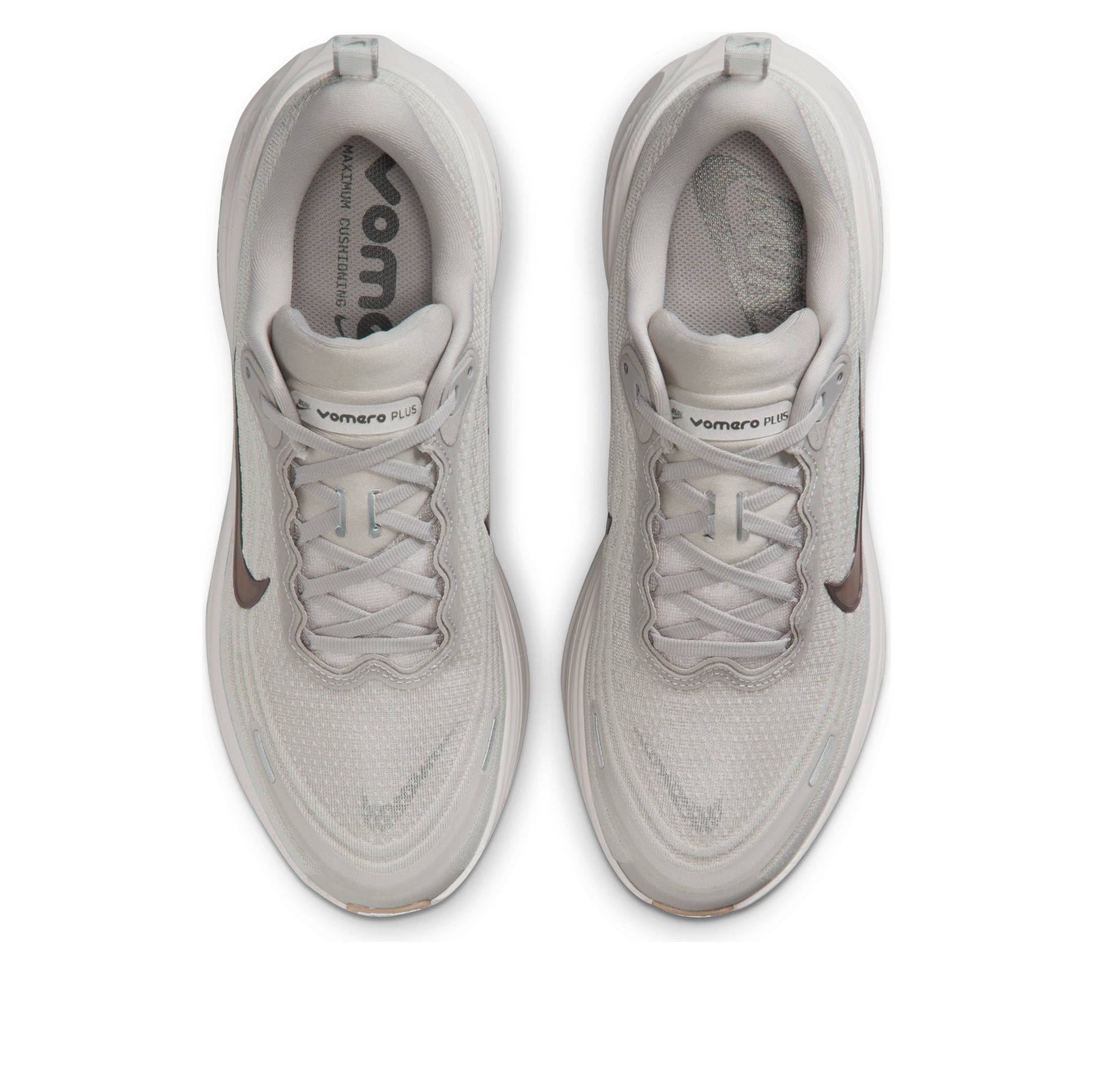 Nike Vomero Plus College Grey Light Iron Ore Gum