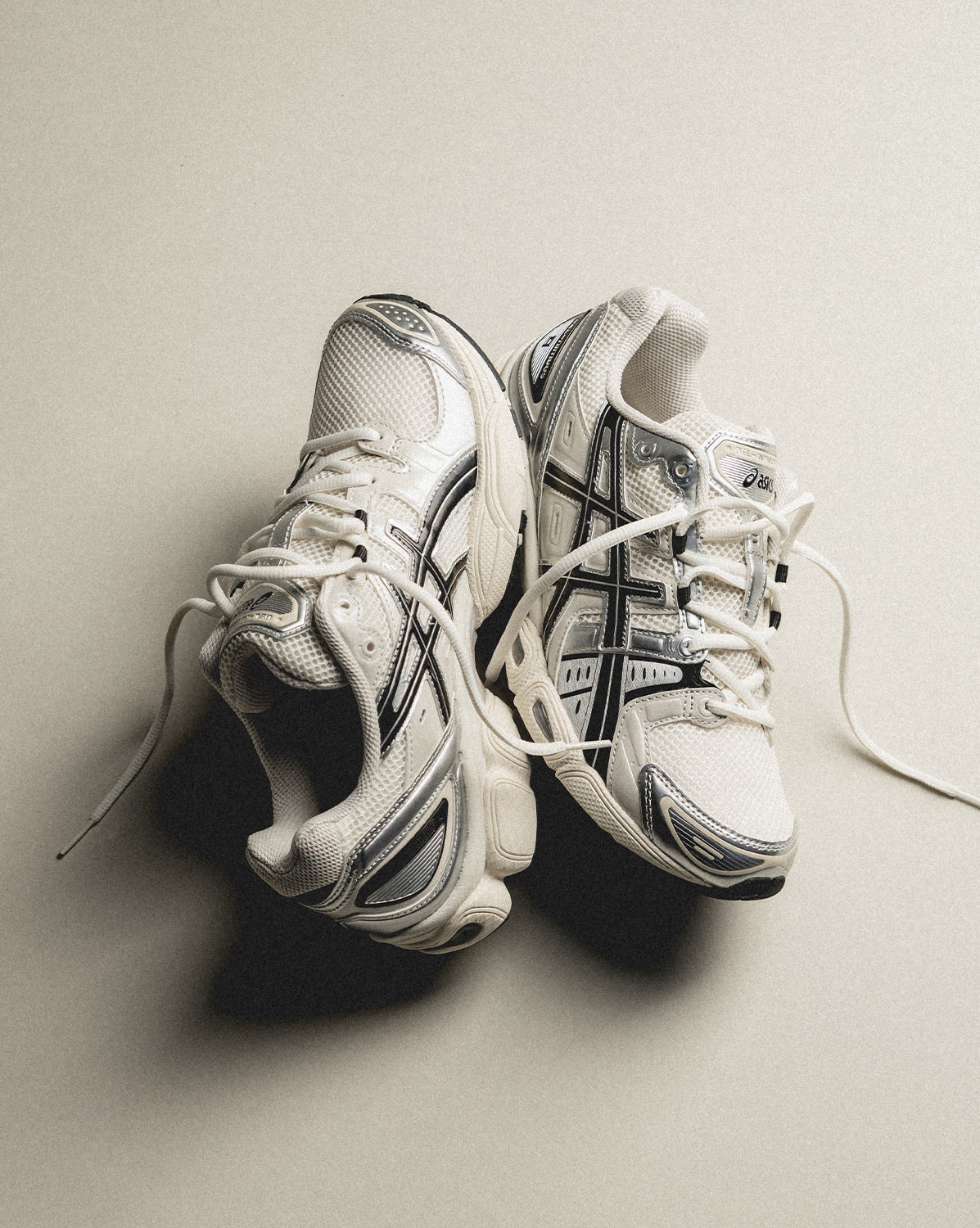 gel nimbus 9 cream black asics