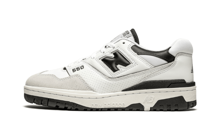 New Balance 550 Sea Salt Black