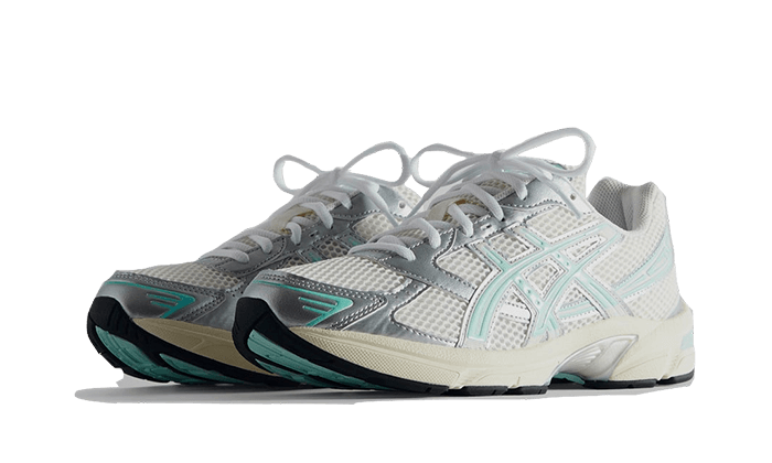 ASICS Gel-1130
Kith Cream Starlight Blue