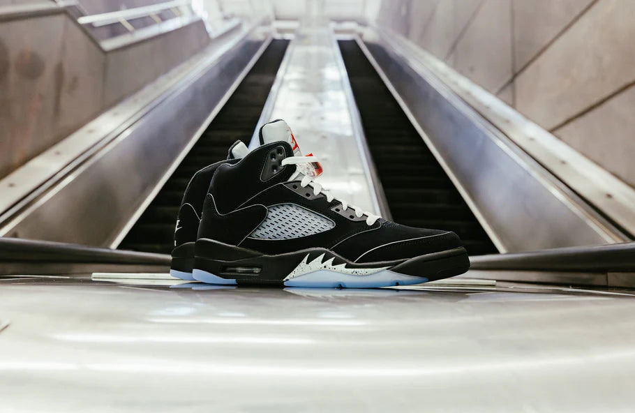 Air Jordan 5 Black Metallic Reimagined