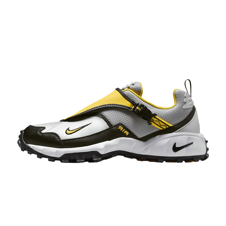 Nike ACG Phassad Yellow Zest Metallic Silver