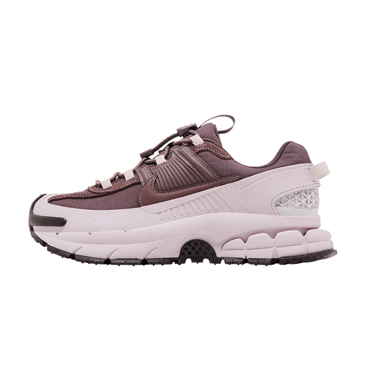 Nike Zoom Vomero 5 Roam Tattoo Particle Rose