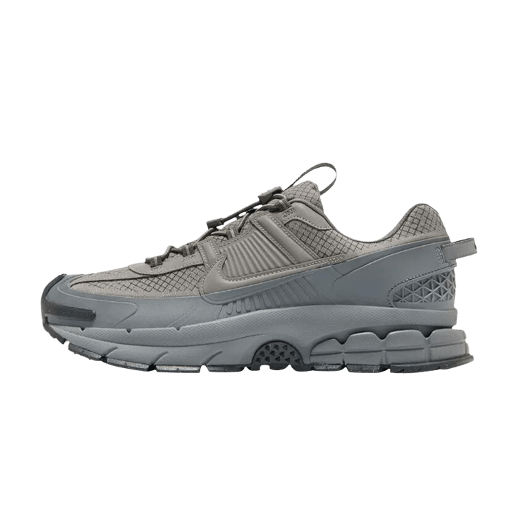 Nike Zoom Vomero 5 Roam Metallic Platinum