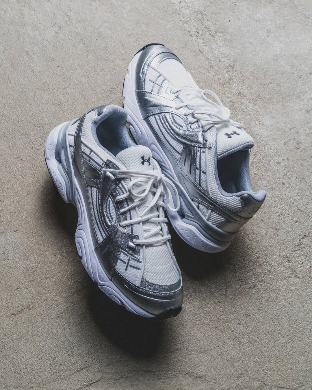 Under Armour UA Sola White Metallic Silver