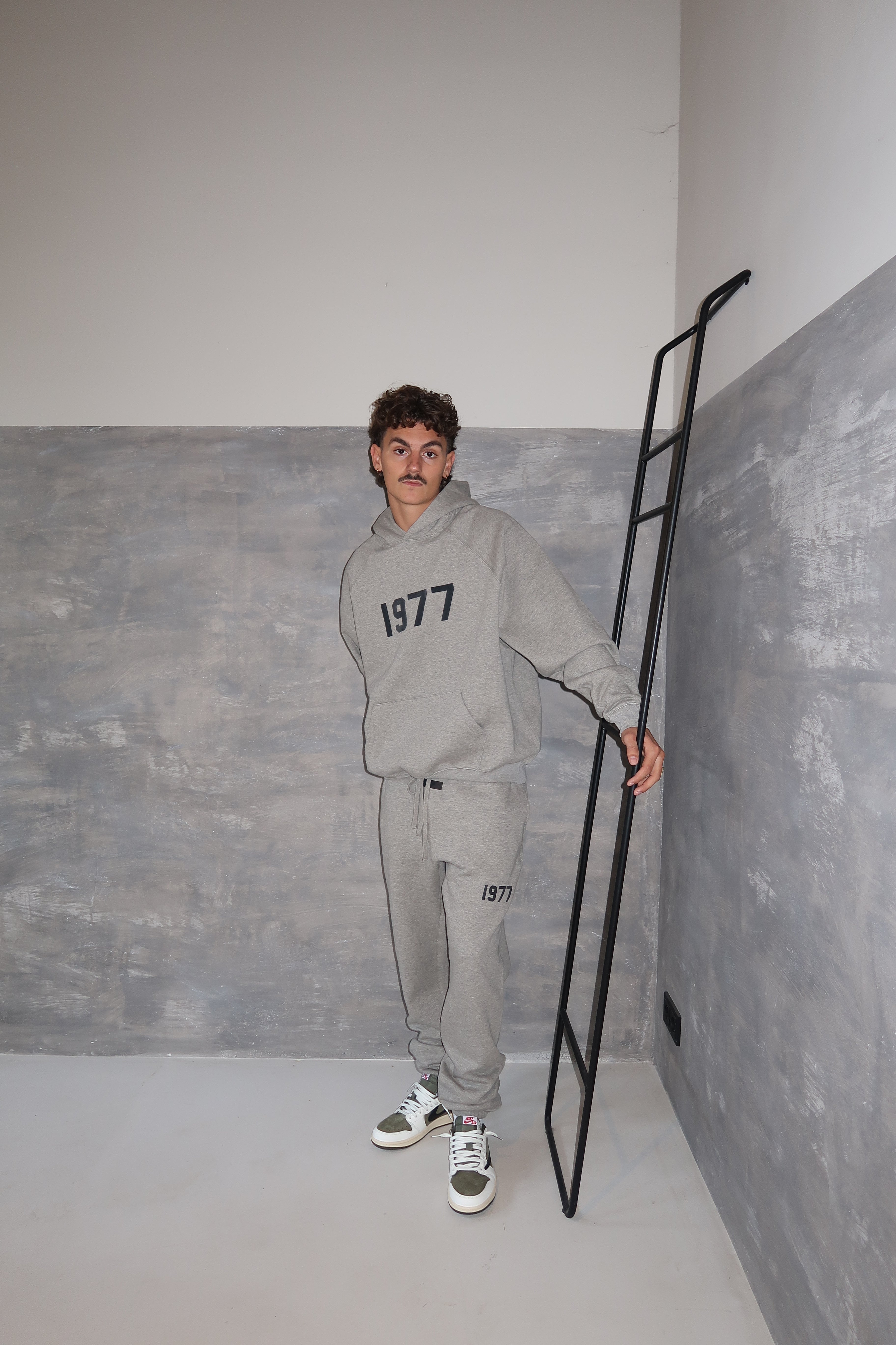 Fear of God Essentials 1977 Dark Oatmeal Full set | SneakerAsk
