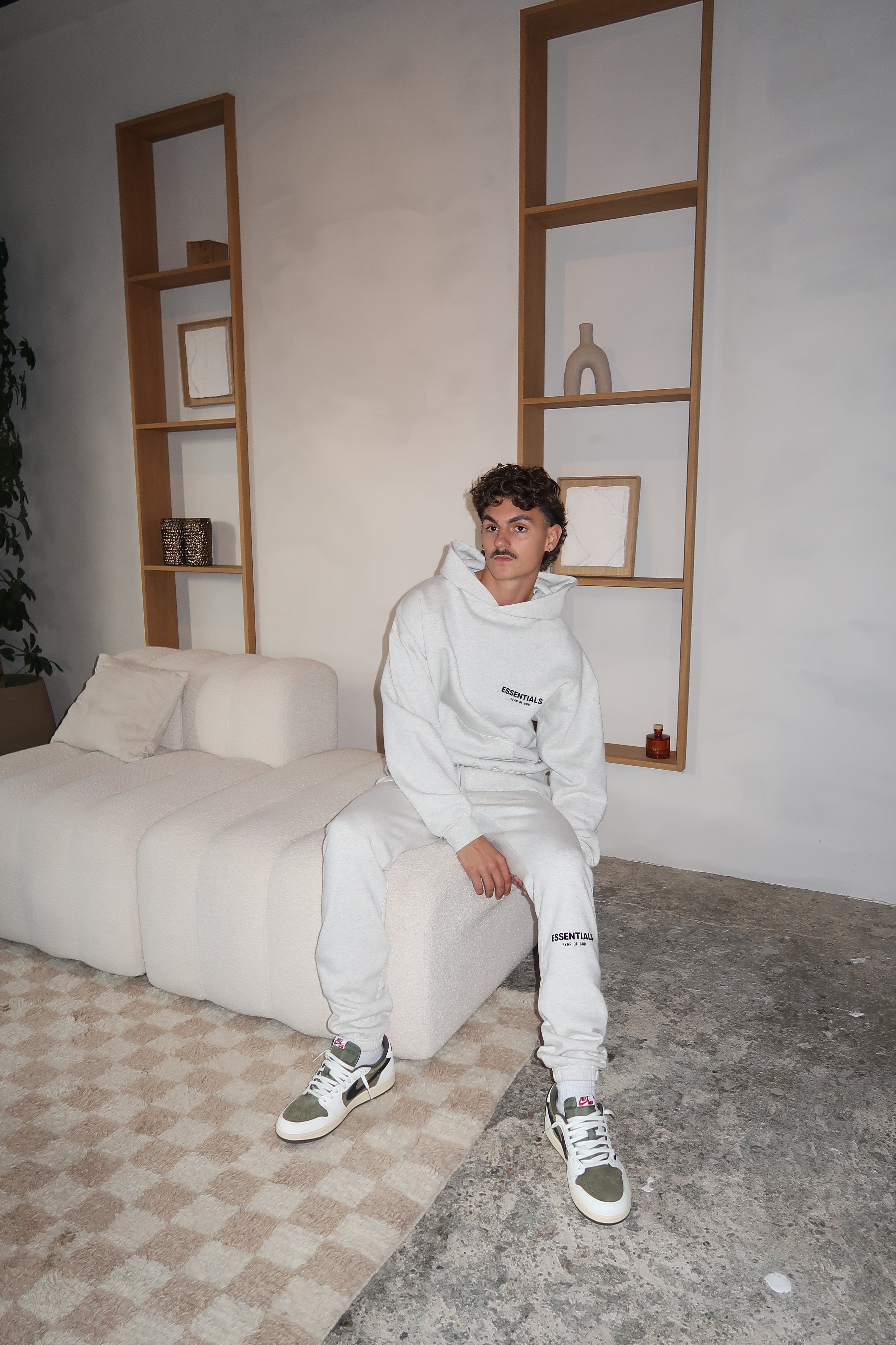 Fear of God Essentials Light Oatmeal Lange Broek
