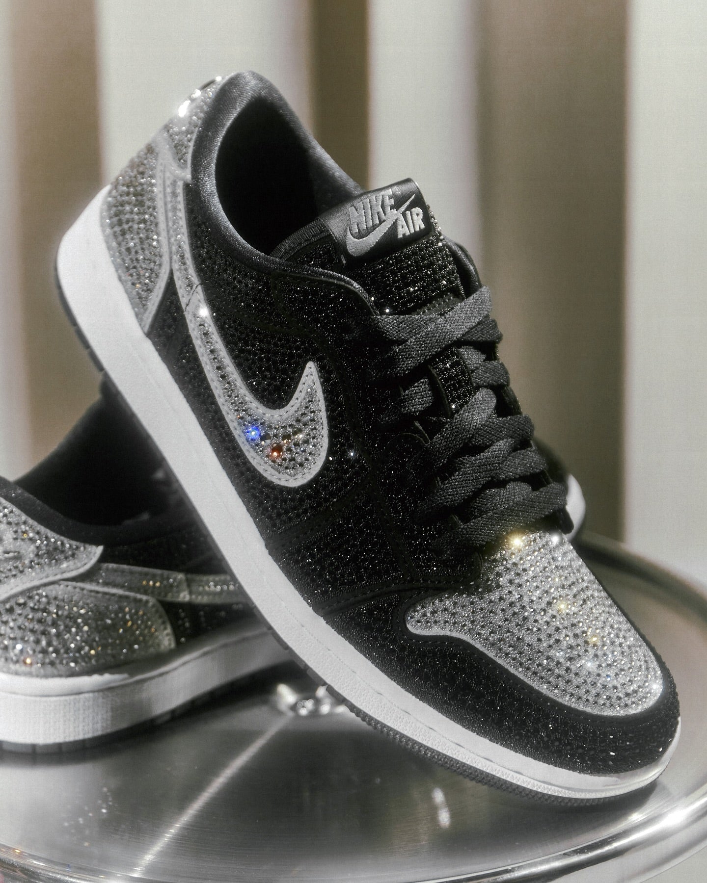 Jordan 1 Retro Low OG Swarovski Stealth