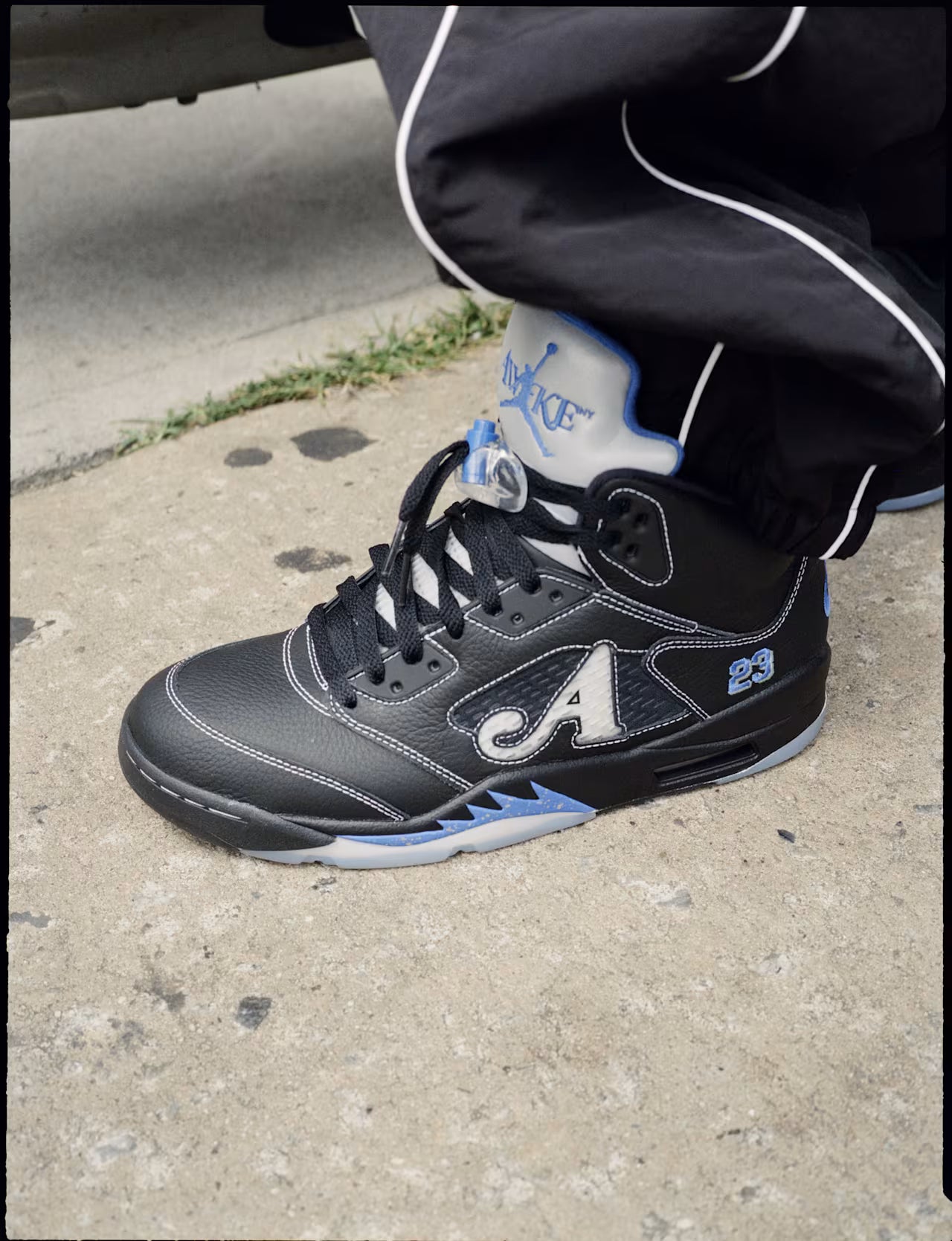 Jordan 5 Retro Awake NY Black
