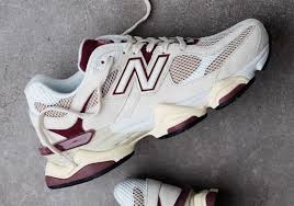 New Balance 9060 Linen Burgundy