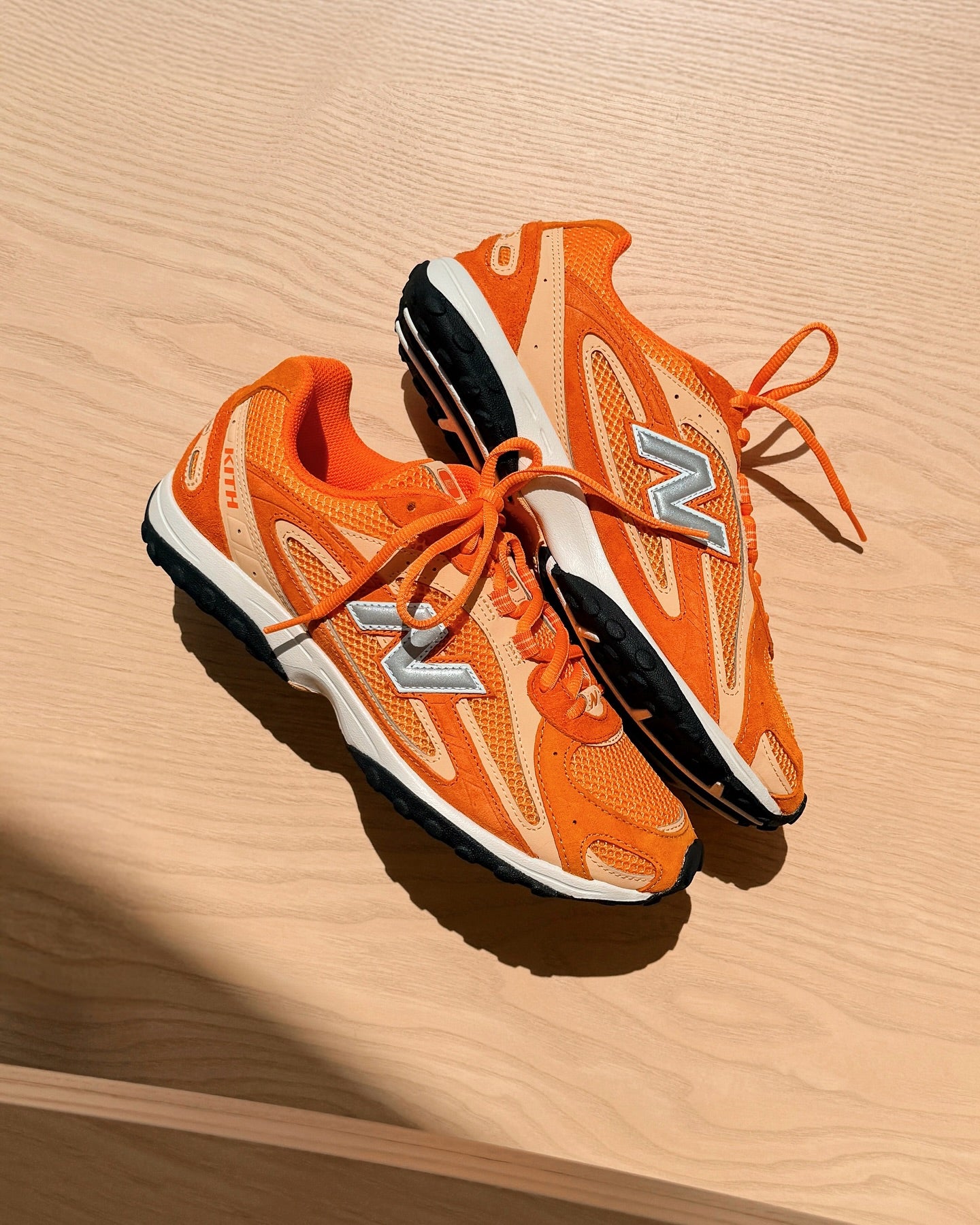 KITH New Balance 204 orange U204LKTI-【新品・未使用】MATOW 腕時計 