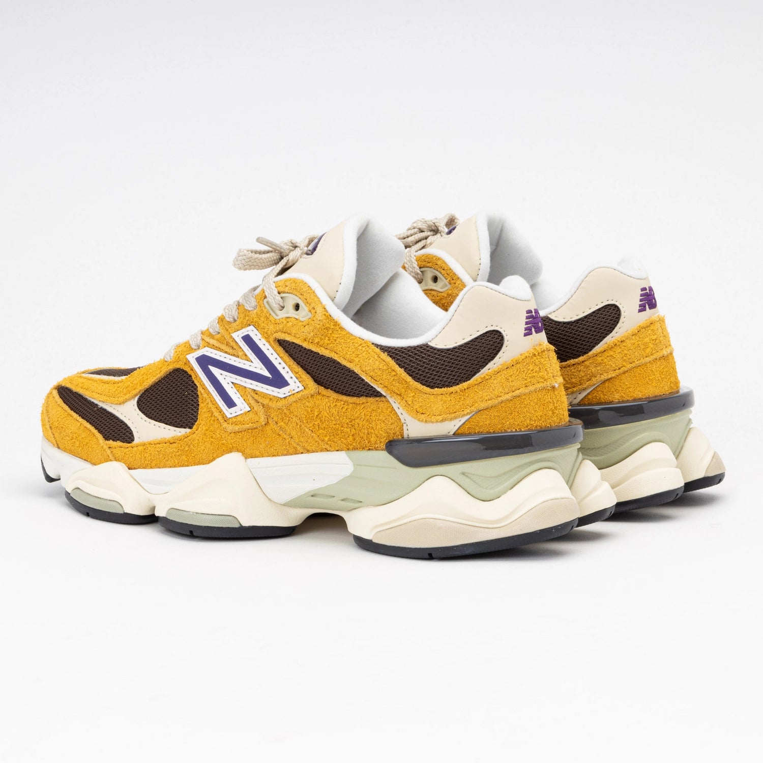 New Balance 9060 Butterscotch