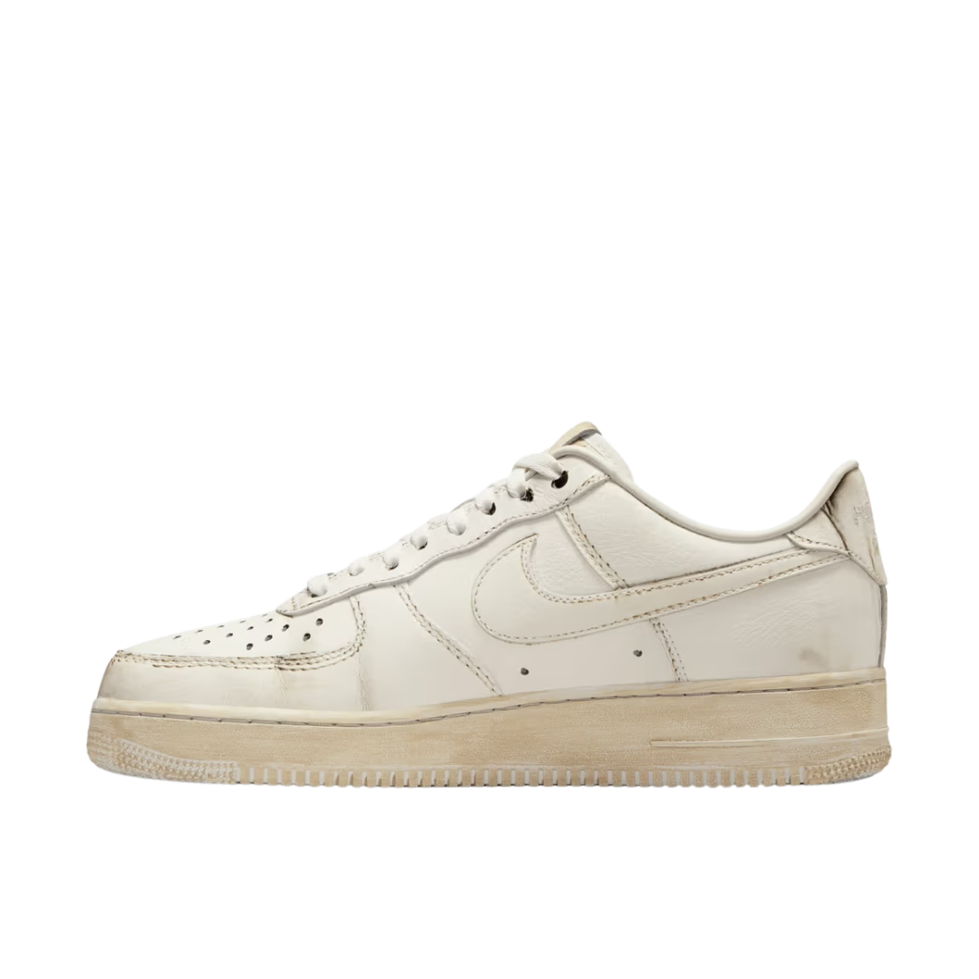 Nike Air Force 1 Low .SWOOSH Dirty Triple White