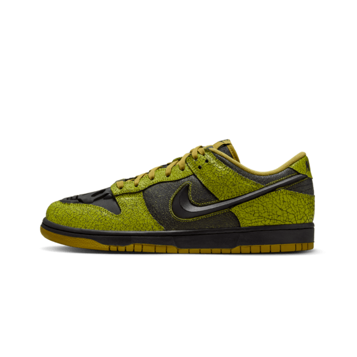 Nike Dunk Low QS Halloween Skull