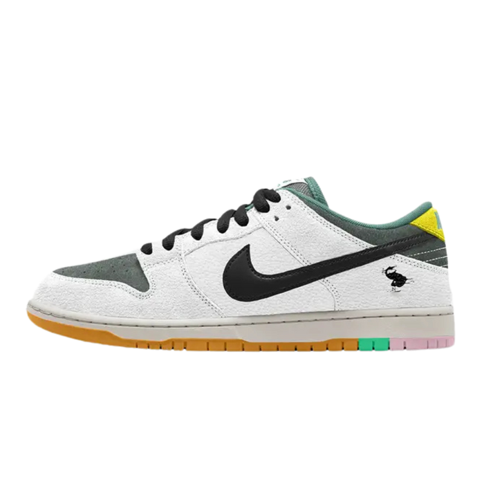 Nike SB Dunk Low CSEF