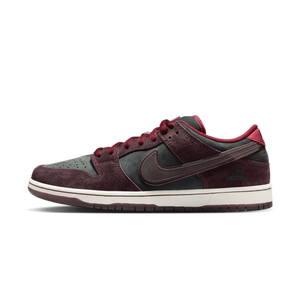 Nike SB Dunk Low Riot Skateshop