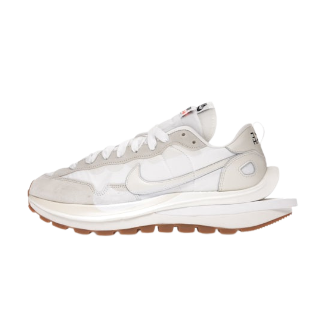 Nike Vaporwaffle sacai Sail Gum