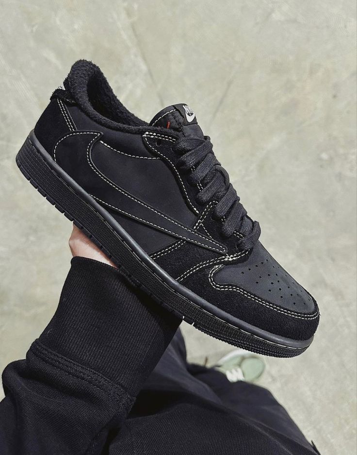 Nike Air Jordan 1 Low Travis Scott Black Phantom